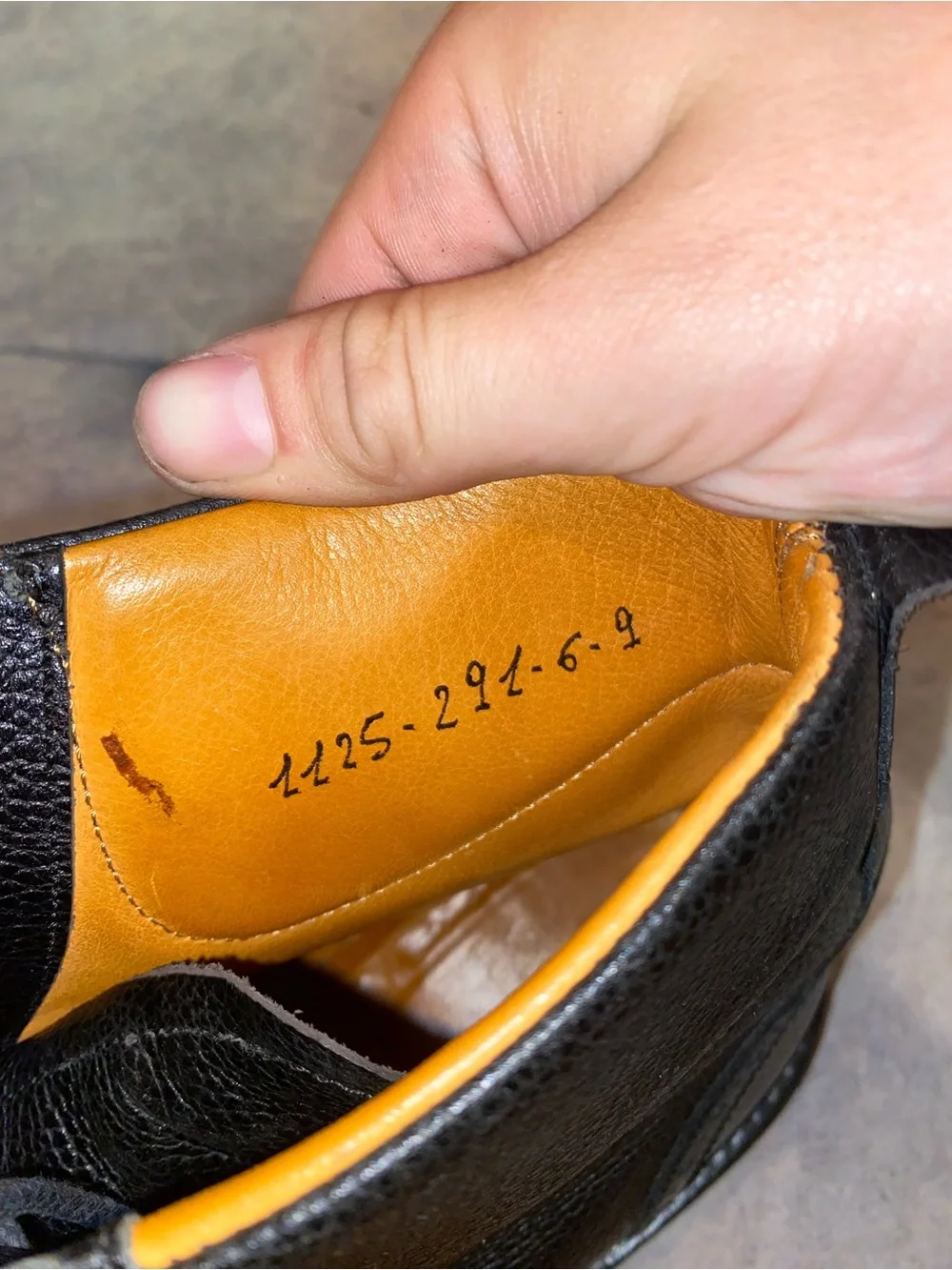 $1200 Varda Italy MB194 Lug Sole Combat Boots Dress Casual Brogue Cap Toe 9 Mens